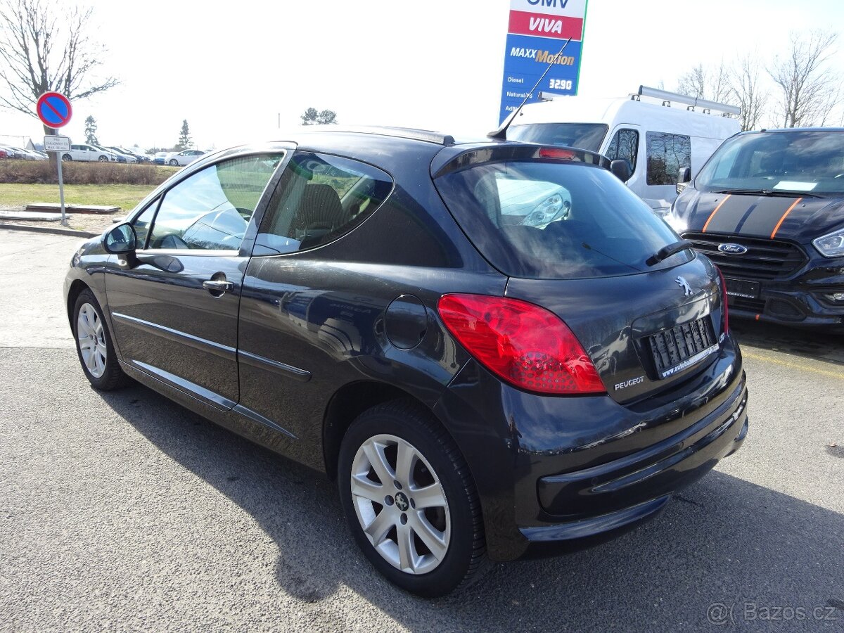 Peugeot 207 1,6 HDI - 4