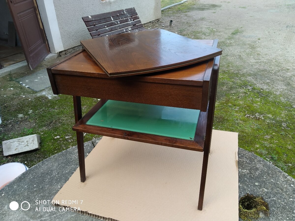 RETRO OTOČNÝ STOLEK. - 4