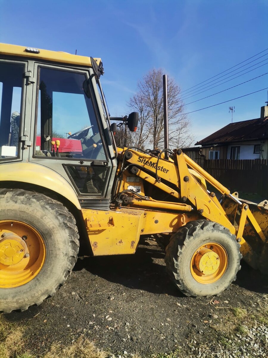 Prodáme traktobagr JCB 3XC 4x4 - 4