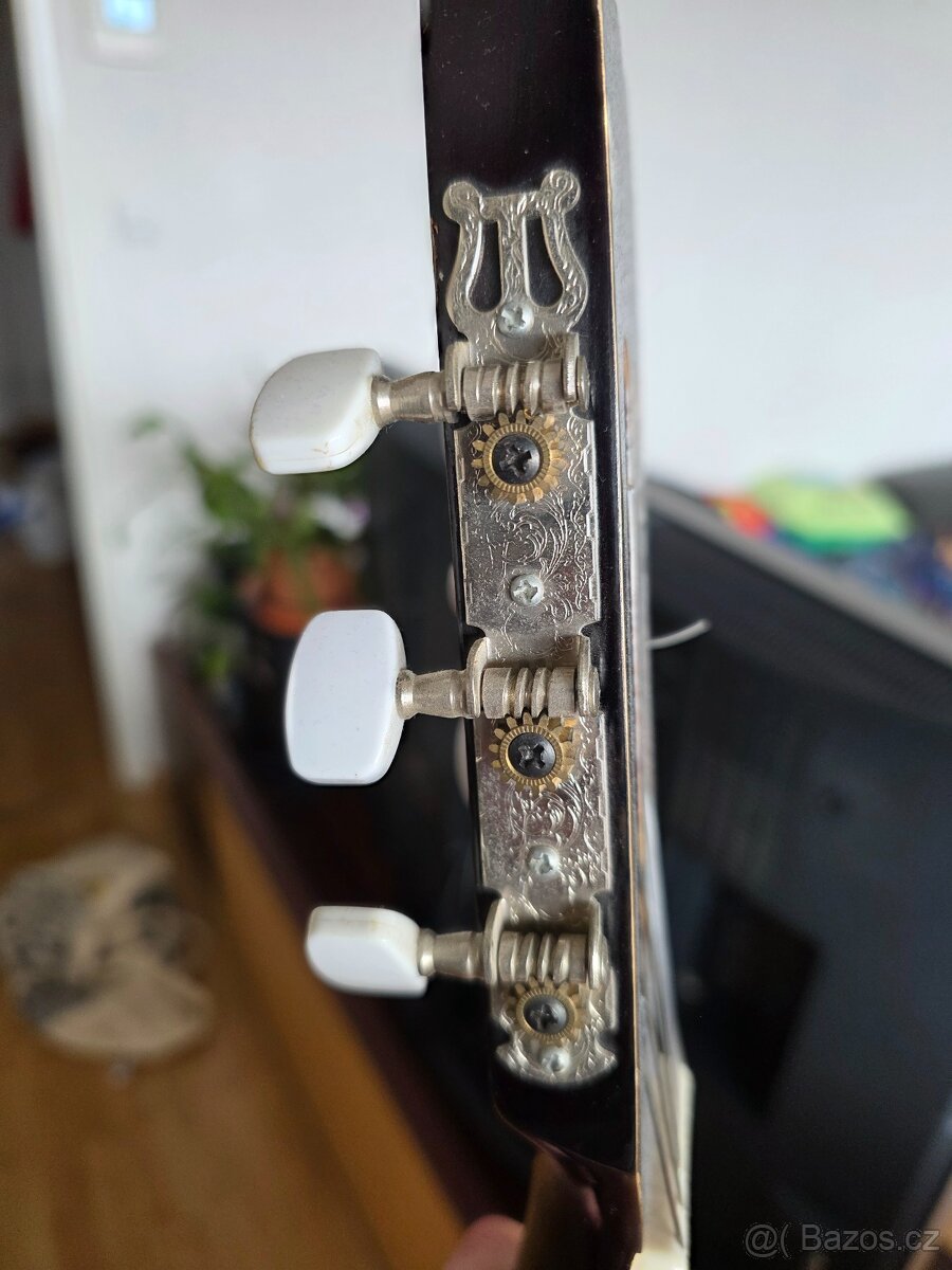 Kytara - 4