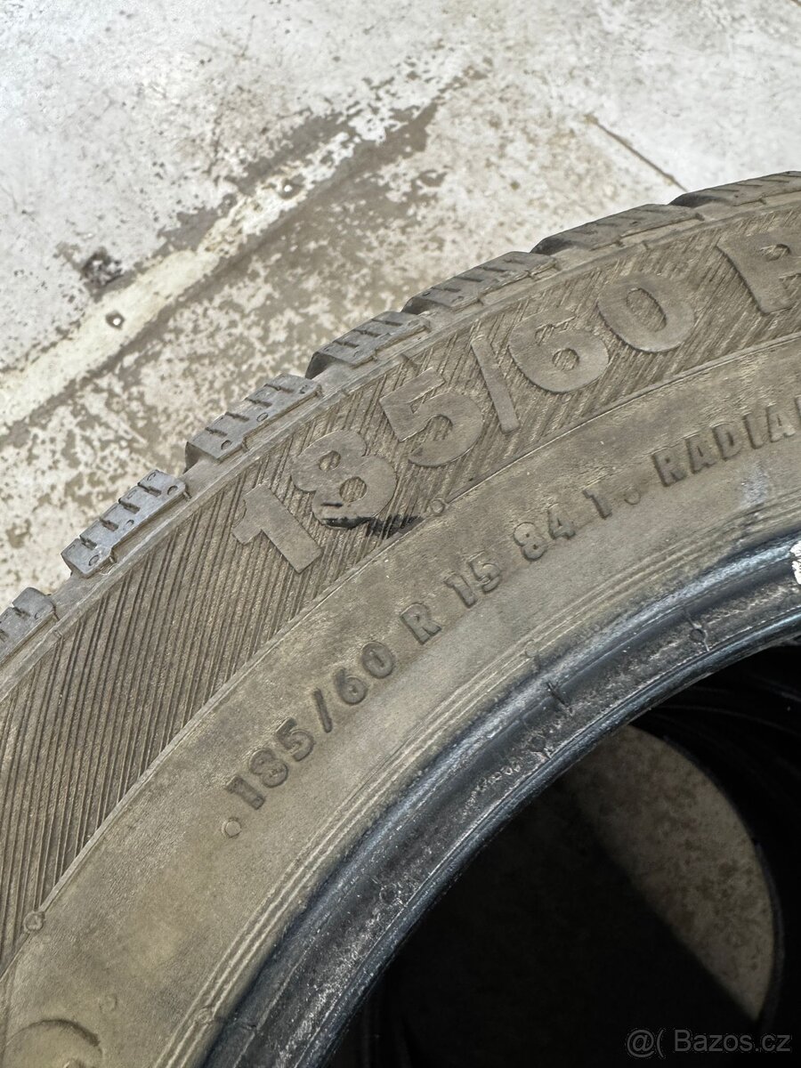 Pneu 185/60 r15 - 4
