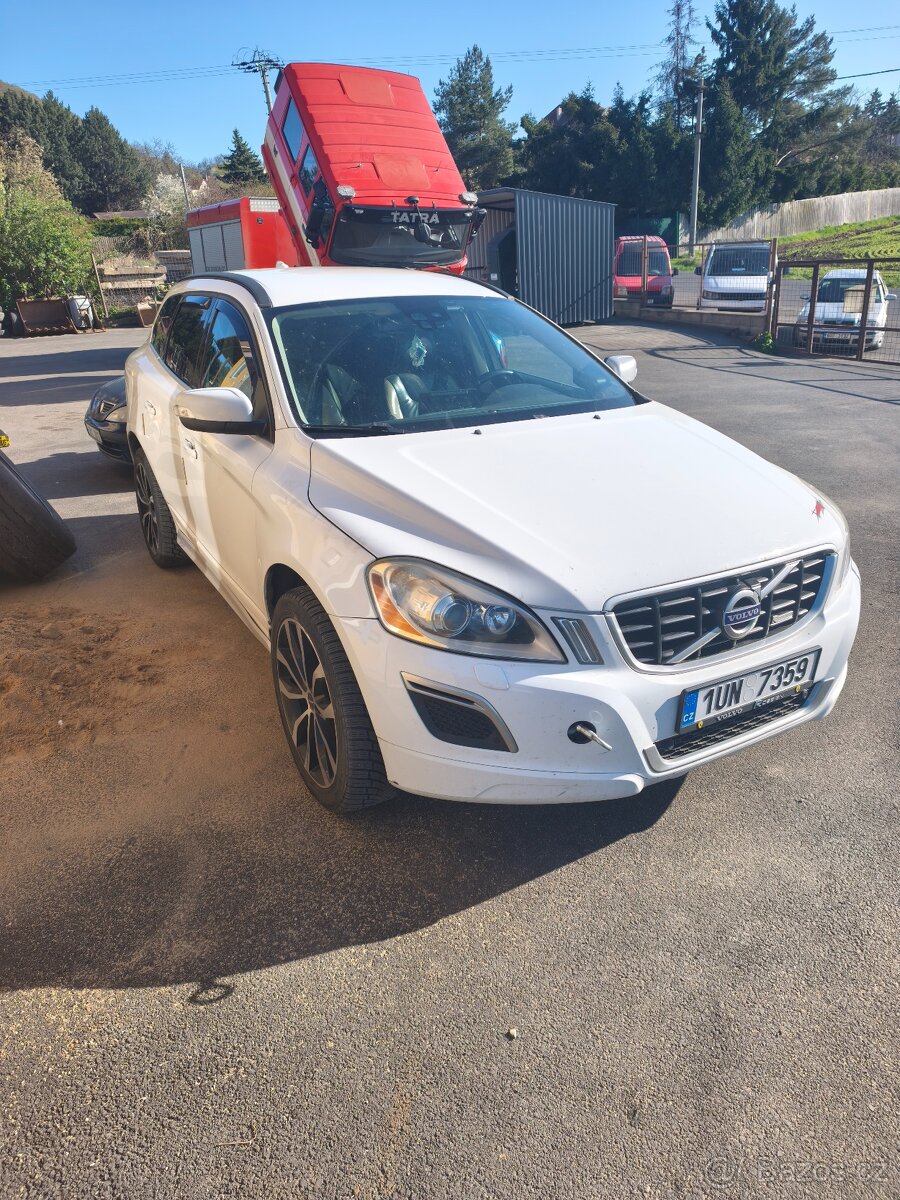 Volvo XC60 r design - 4