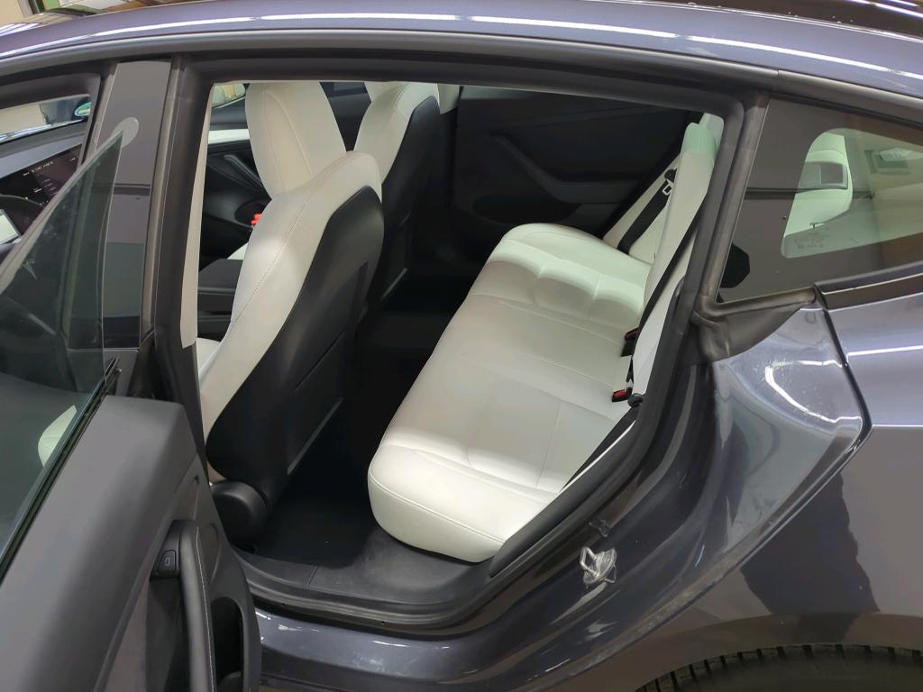 Tesla Model 3 RWD Standard Range - 1887 - 4
