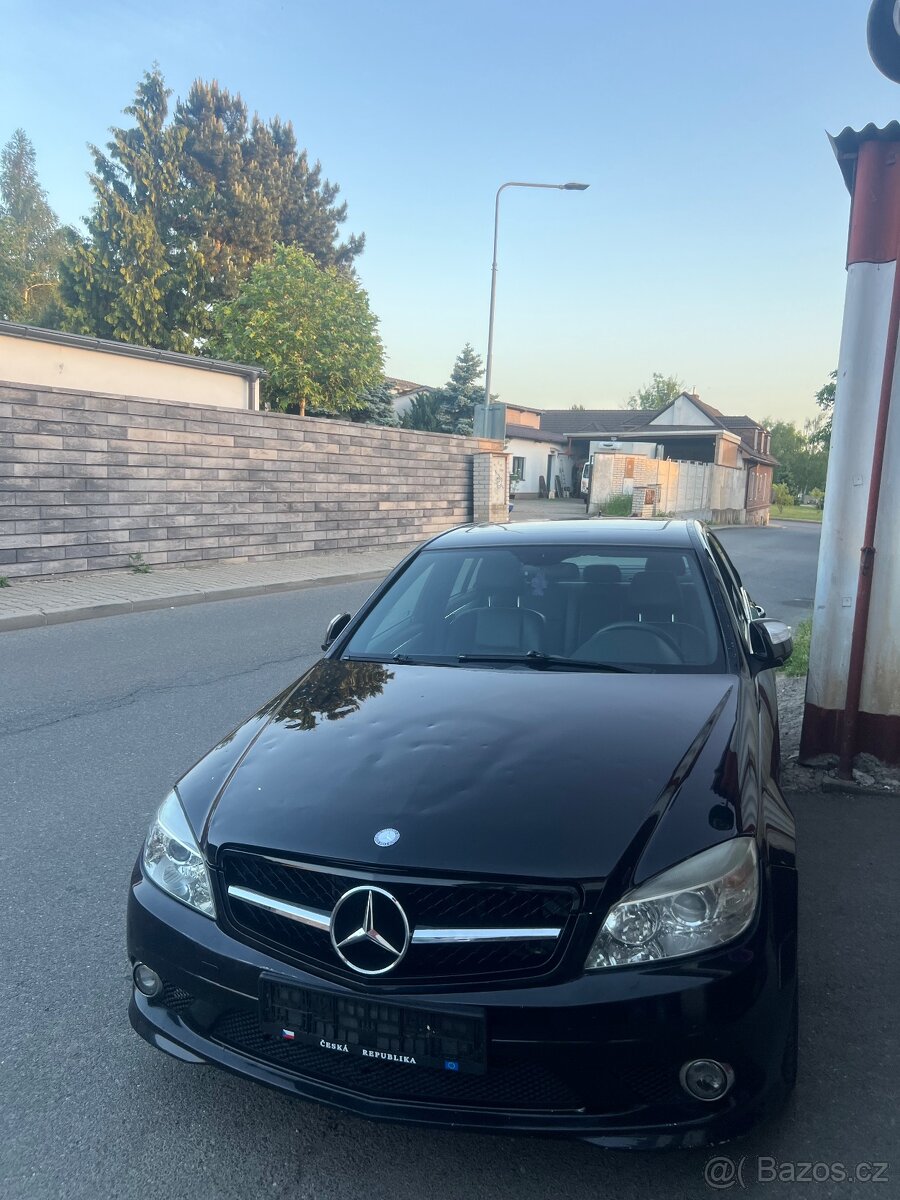 Mercedes-Benz C300 W204 - 4