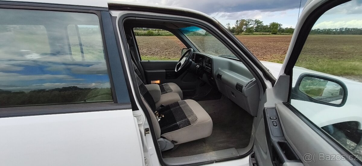 Ford Explorer MK1 4.0 V6 - 4
