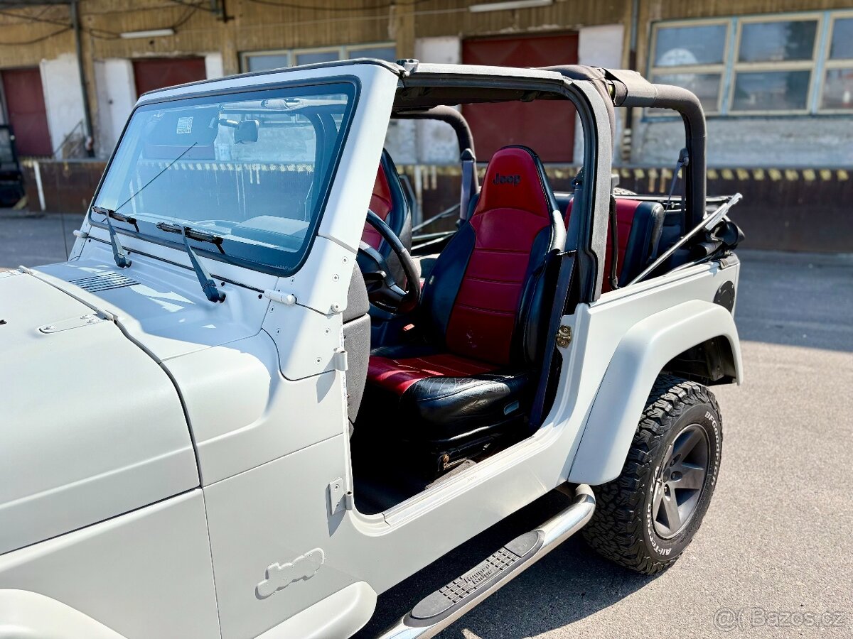 1999 Jeep Wrangler TJ | EU verze | po renovaci