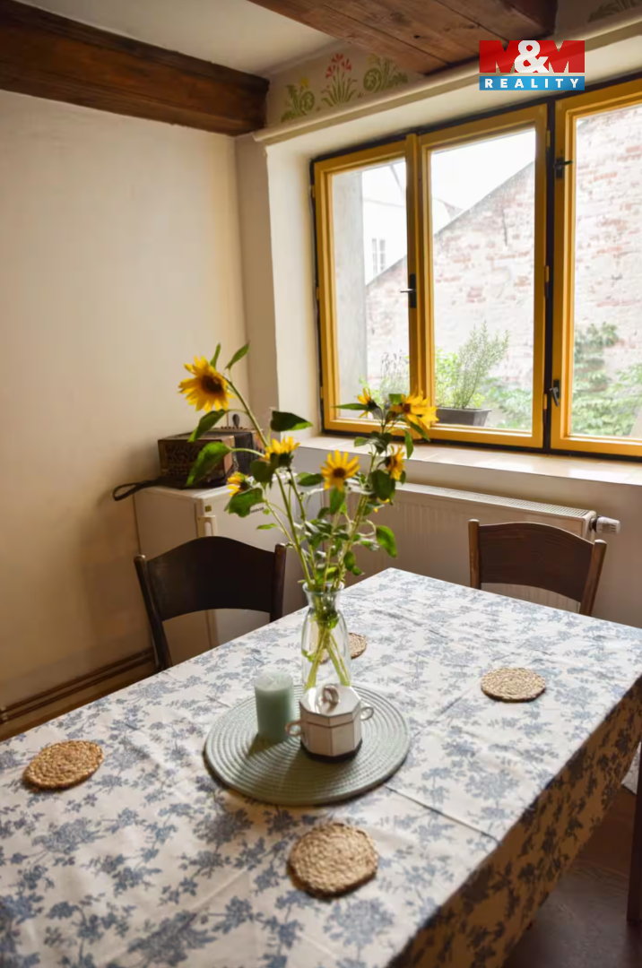 Pronájem bytu 2+kk, 73 m², Litomyšl, ul. Smetanovo náměstí - 4