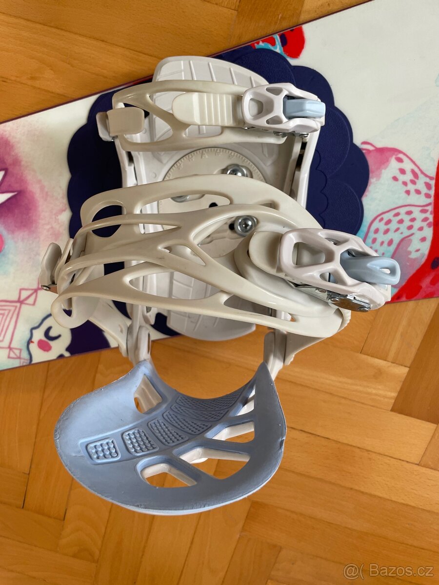 Detsky snowboard Burton Chicklet 125cm - 4