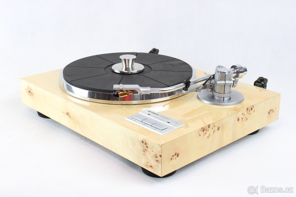 Gramofón YAMAHA YP-D9 - 4