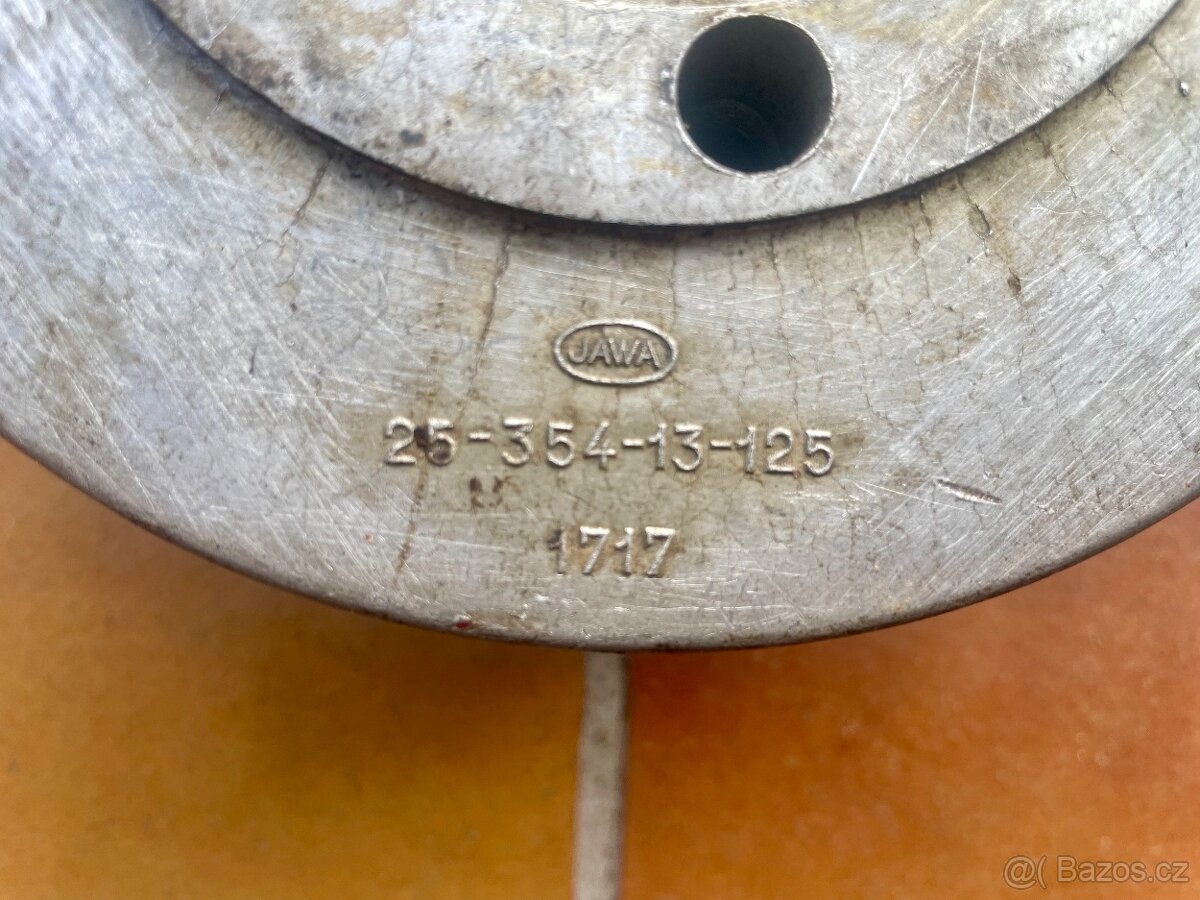 Hlava Jawa 350 - 4