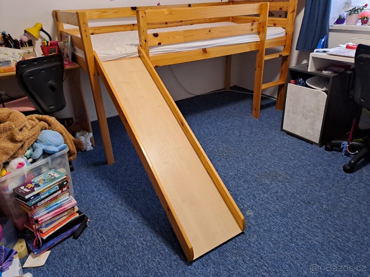 Dětská postel s klouzačkou - 4