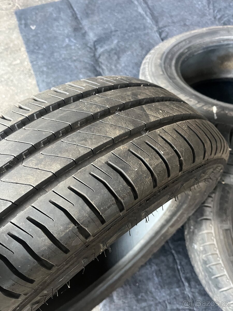 Michelin 215/65/16C - 4