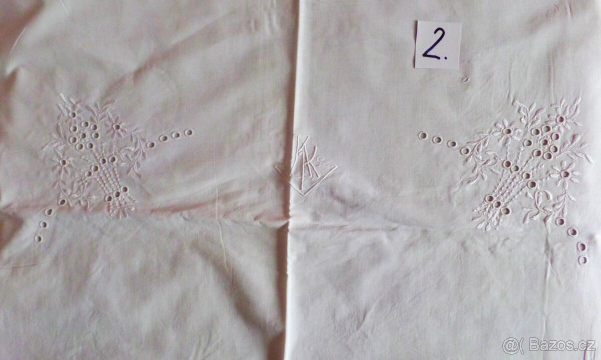 Vyšívané povlaky na polštáře - 4