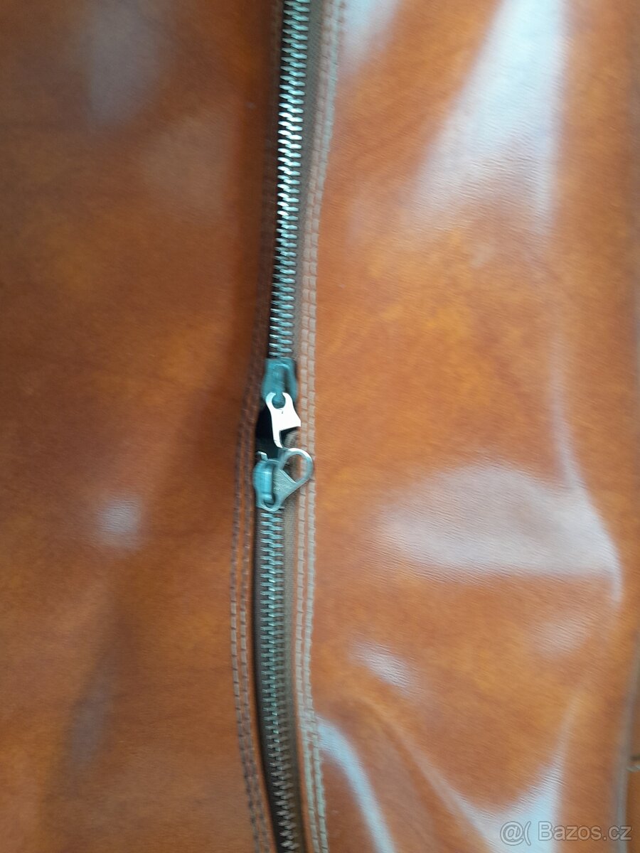 KOŽENÁ CESTOVNÍ ZAVAZADLA retro 70.léta - 4