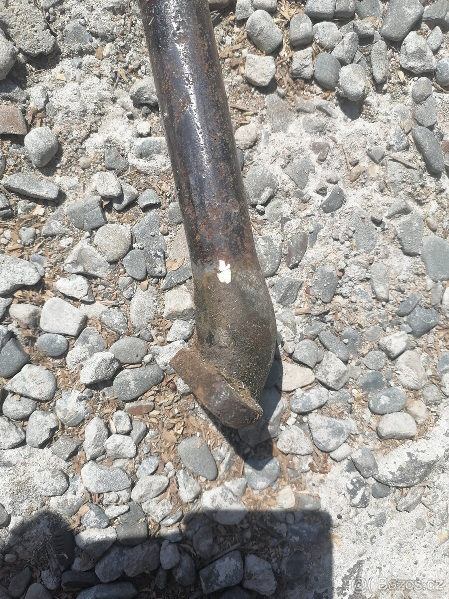 Sací potrubí Tatra 12 - 4