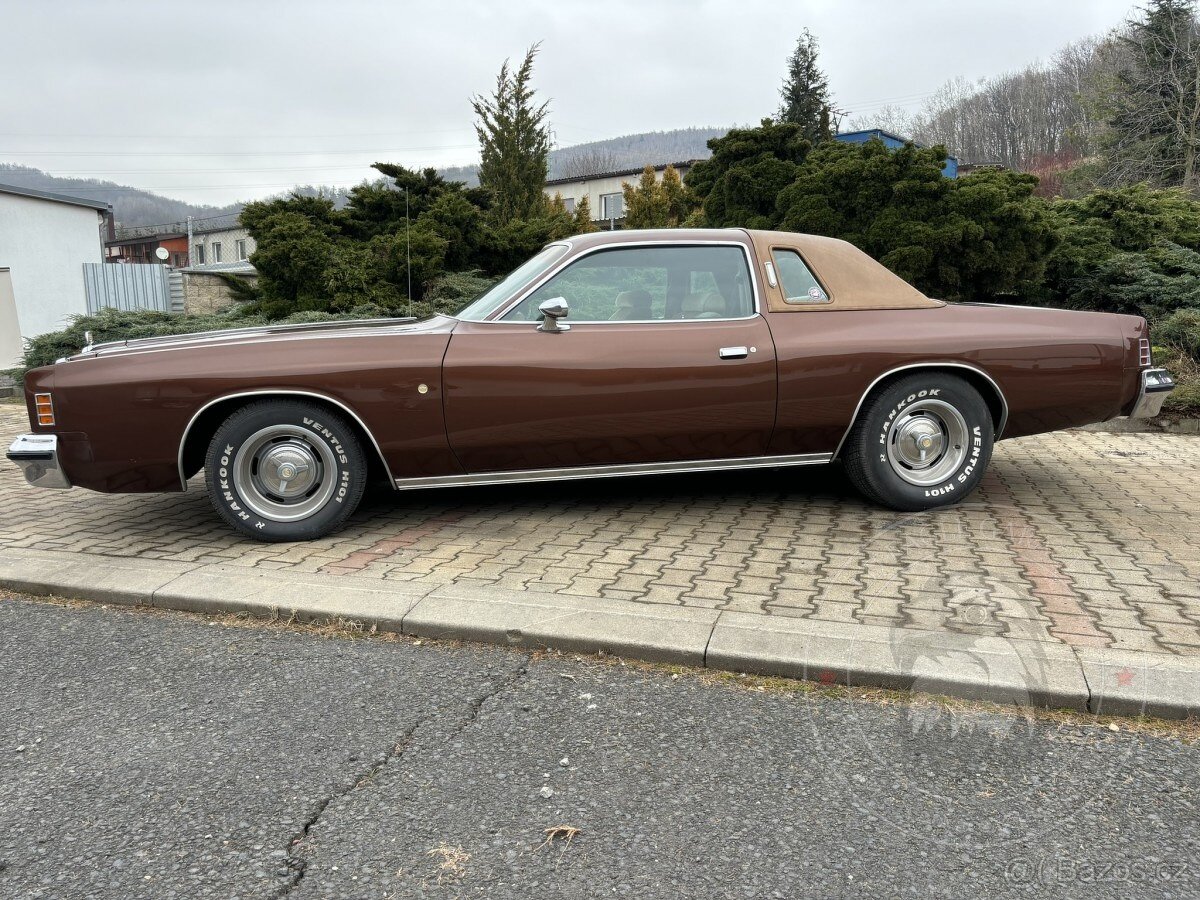 Chrysler Cordoba 2dr Hardtop - 4