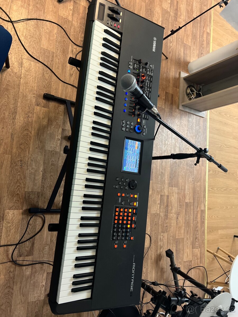 Yamaha montage 8 - 4