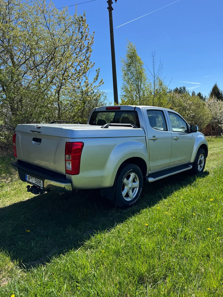 Isuzu D-Max - 4