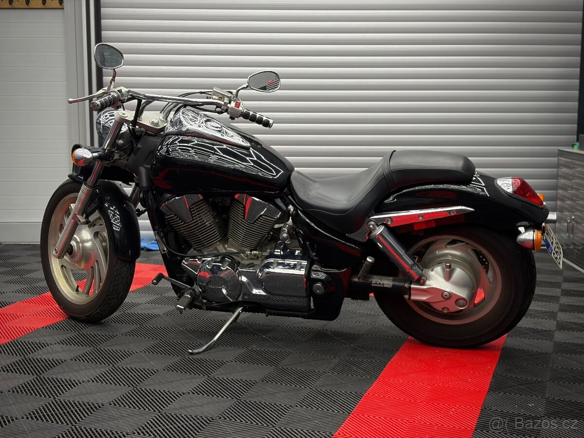 Honda VTX 1300 - 4