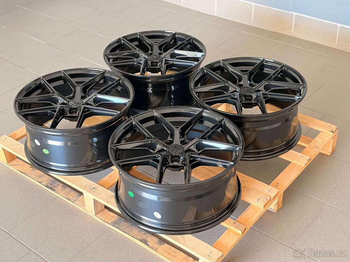 Sada Alu kol BMW 18” - 4