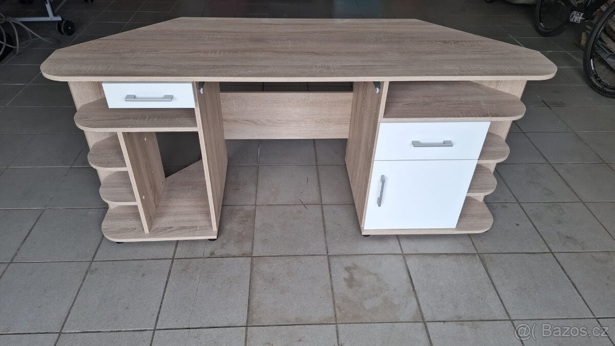 Prodej PC/pracovního stolu - 4
