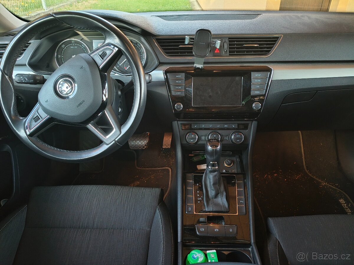 Škoda Superb Combi III - 4