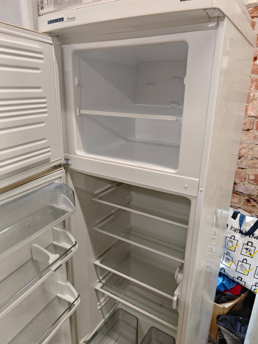 Lednice s mrazákem LIEBHERR KD2842 / 168cm - 4