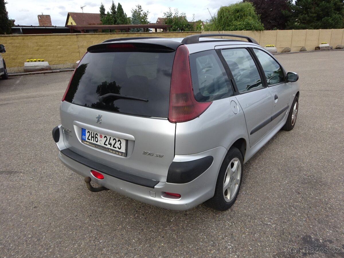 Peugeot 206, 1.4 HDI Combi (50 KW) r.v.2005 - 4