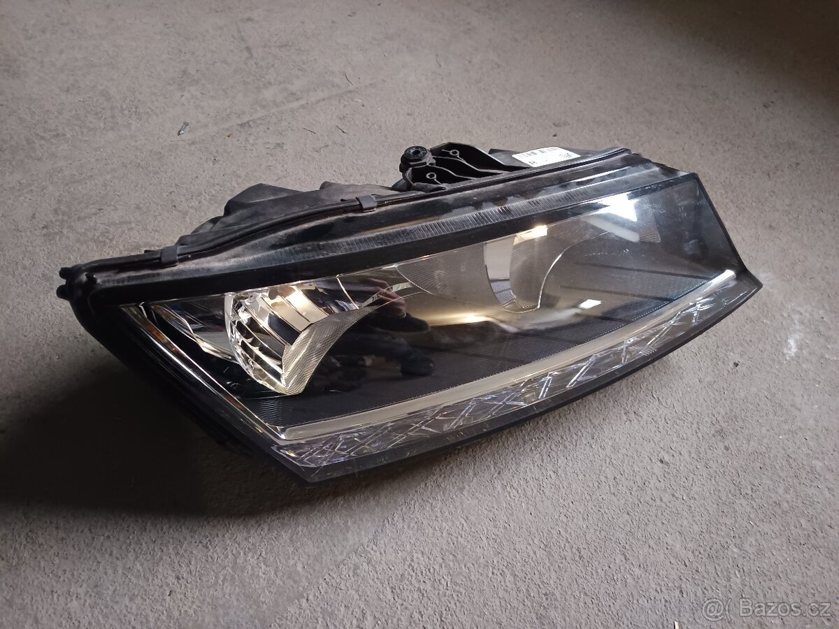 Škoda Fabia 3 Facelift Pravý přední světlomet - 4