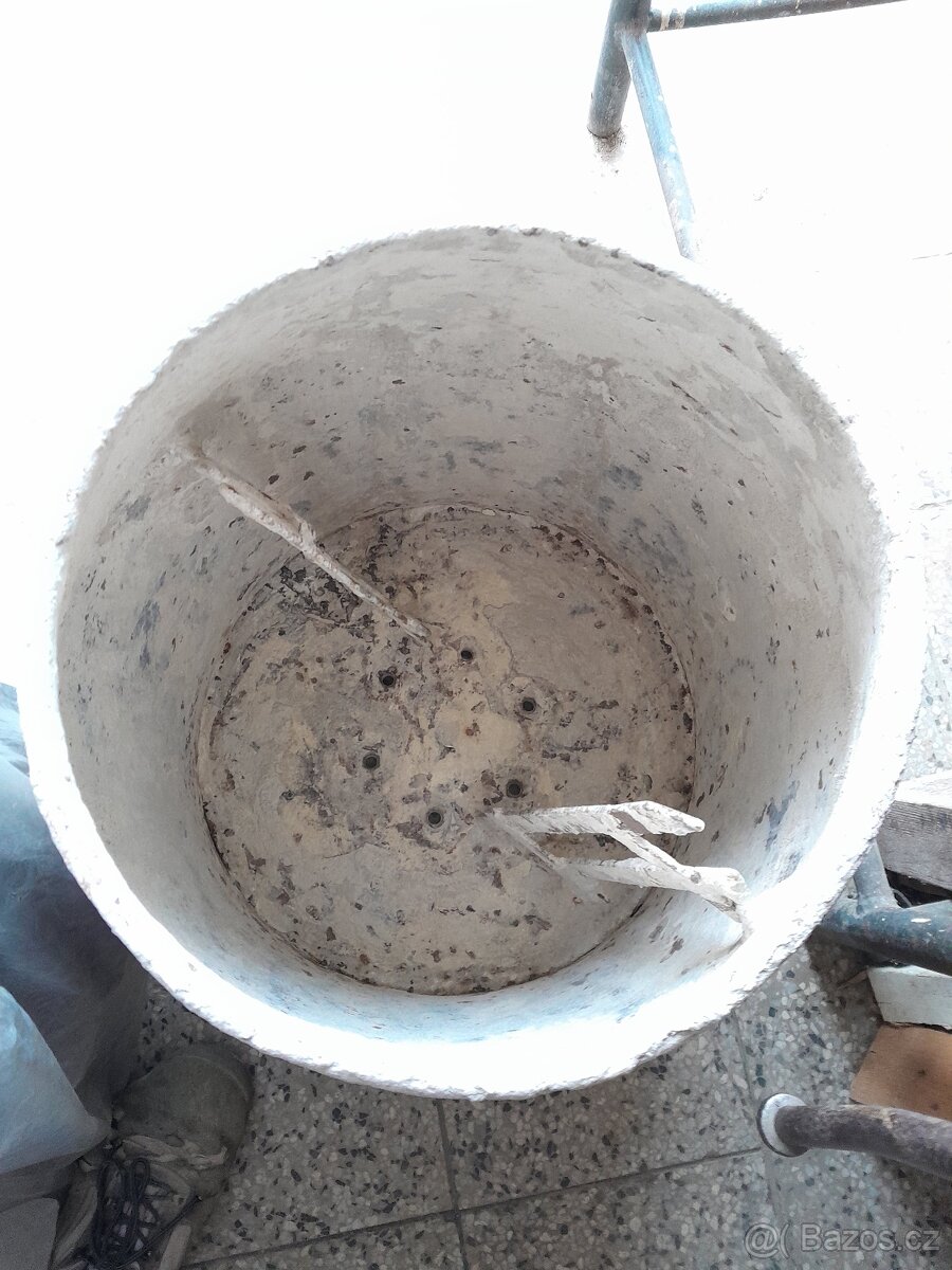 BUBEN NA MÍCHAČKU, zdarma neúplné cihly - 4