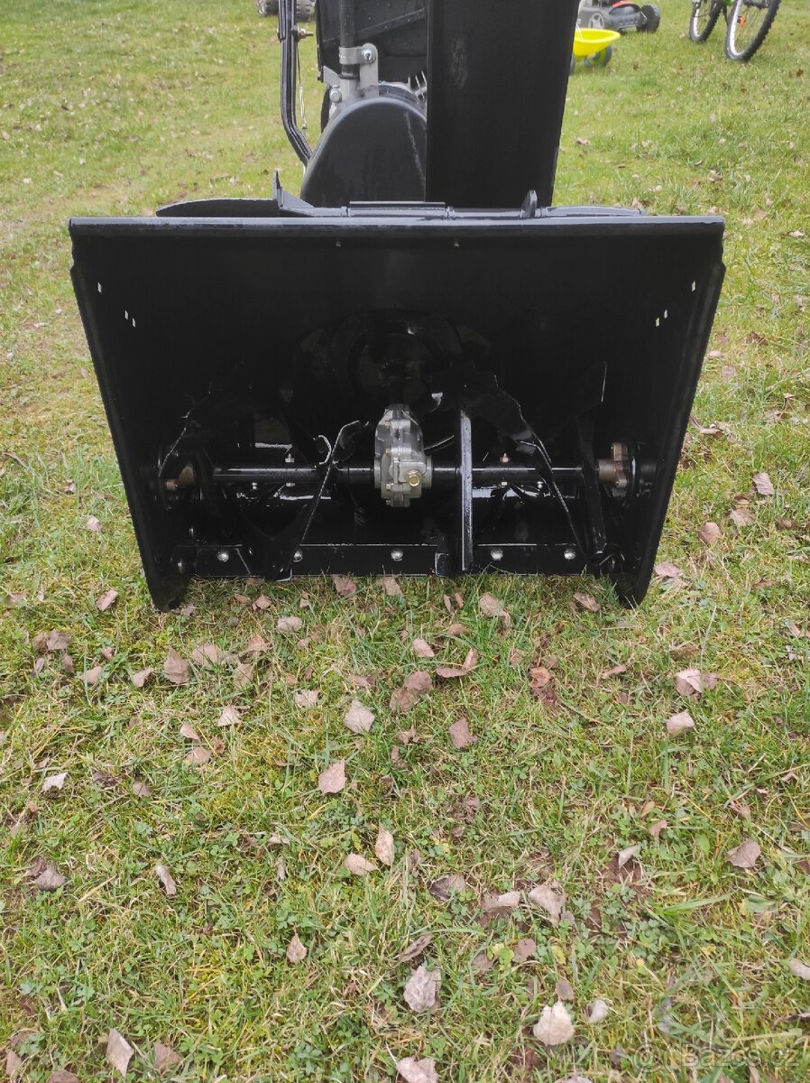 Sněžná fréza Sno-Tek 22R - 4