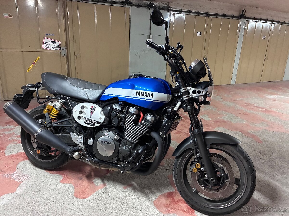 Prodám / vyměním Yamaha XJR 1300 r.2018 72Kw 26868km Ohlins - 4