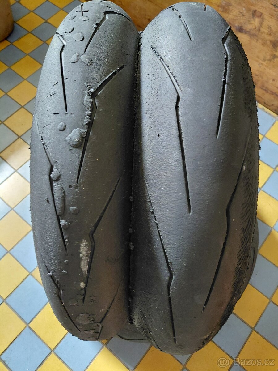 Pneumatika sada Pirelli SC 120/70-17 + 140/70-17 - 4