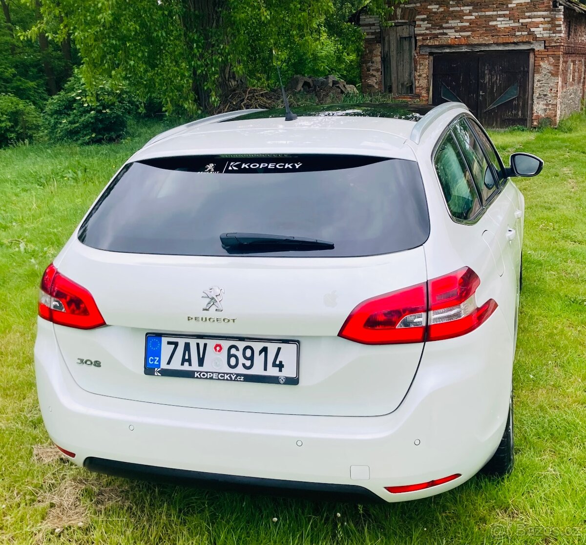 Peugeot 308SW, Allure, panorama, ČR, rok 2019, velmi pěkný - 4