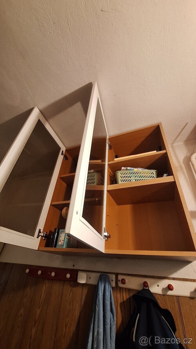 Koupelnova skříňka závěsná - 4