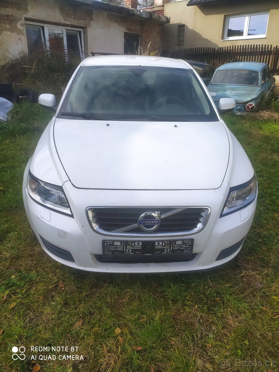 Prodám Volvo V50 1.6 d - 4