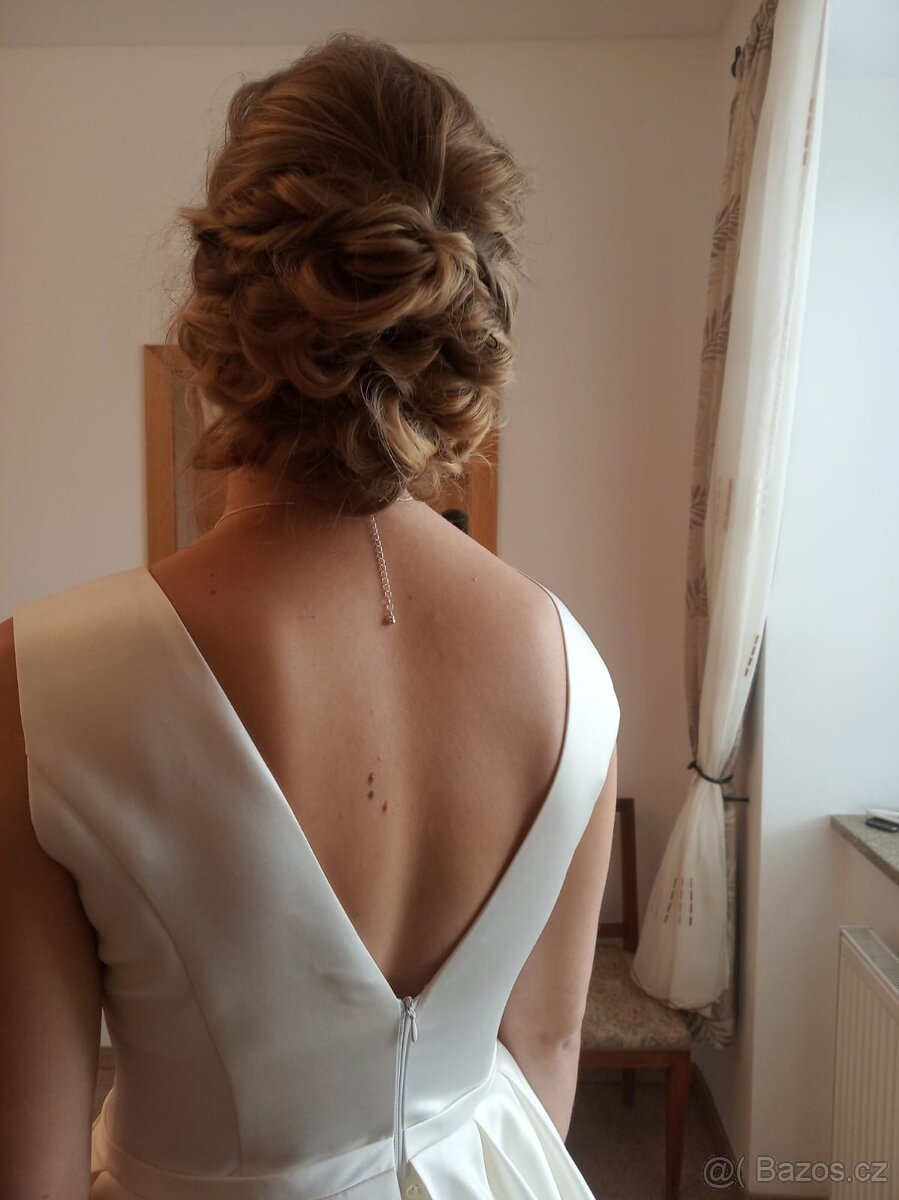 Prodám ivory svatební šaty vel. 38 - 4