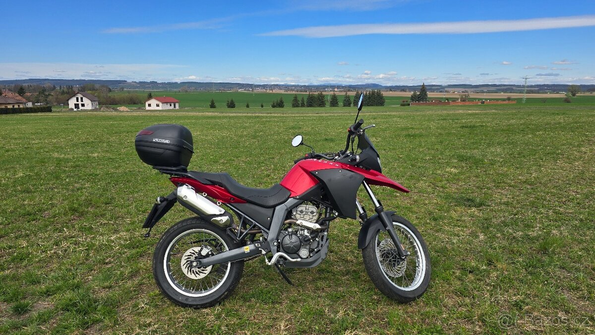 Derbi Terra 125, 11 kW, najeto pouze 7800 km