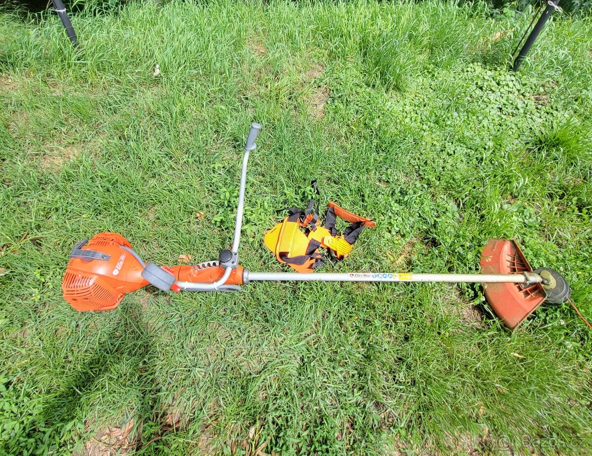 Oleomac BC 420T. - 4