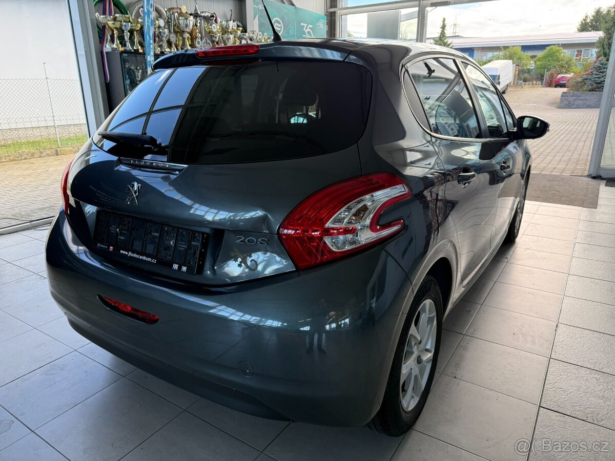 Peugeot 208 Style 1.2 60 kW 1.majitel - 4