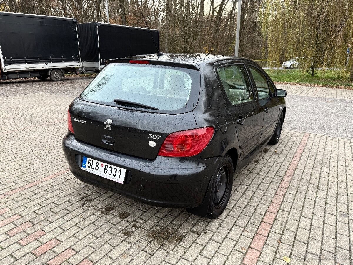 Peugeot 307 - 4