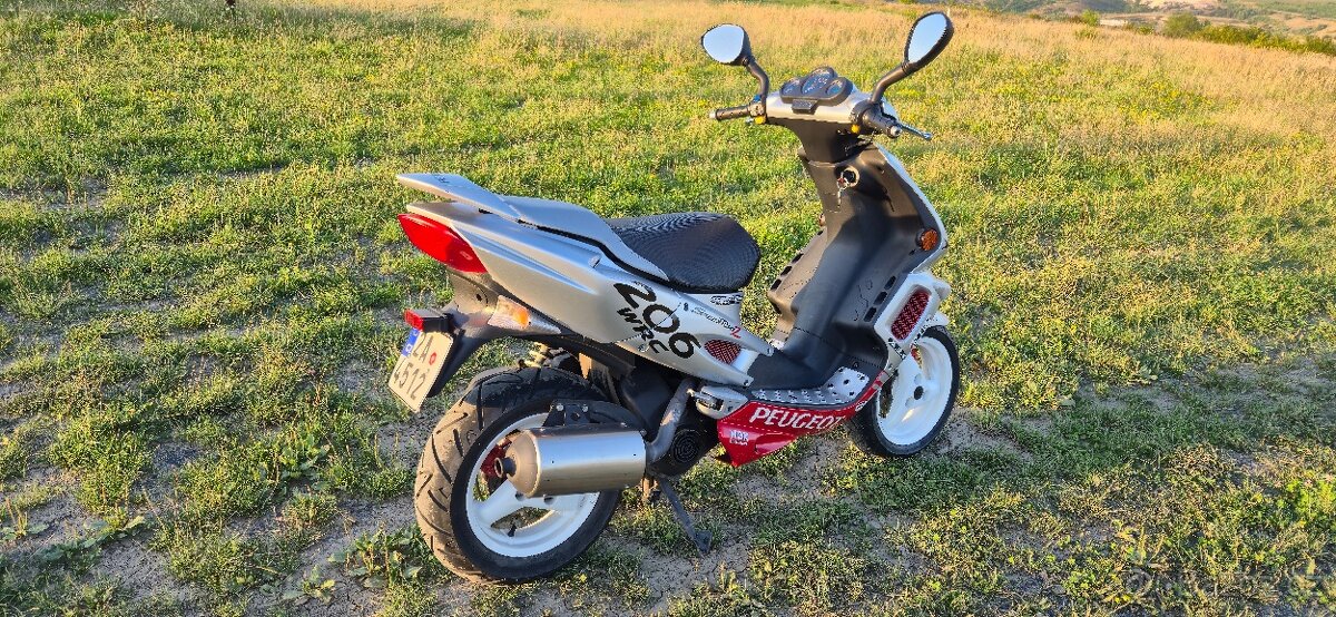 Peugeot Speedfight II - 4