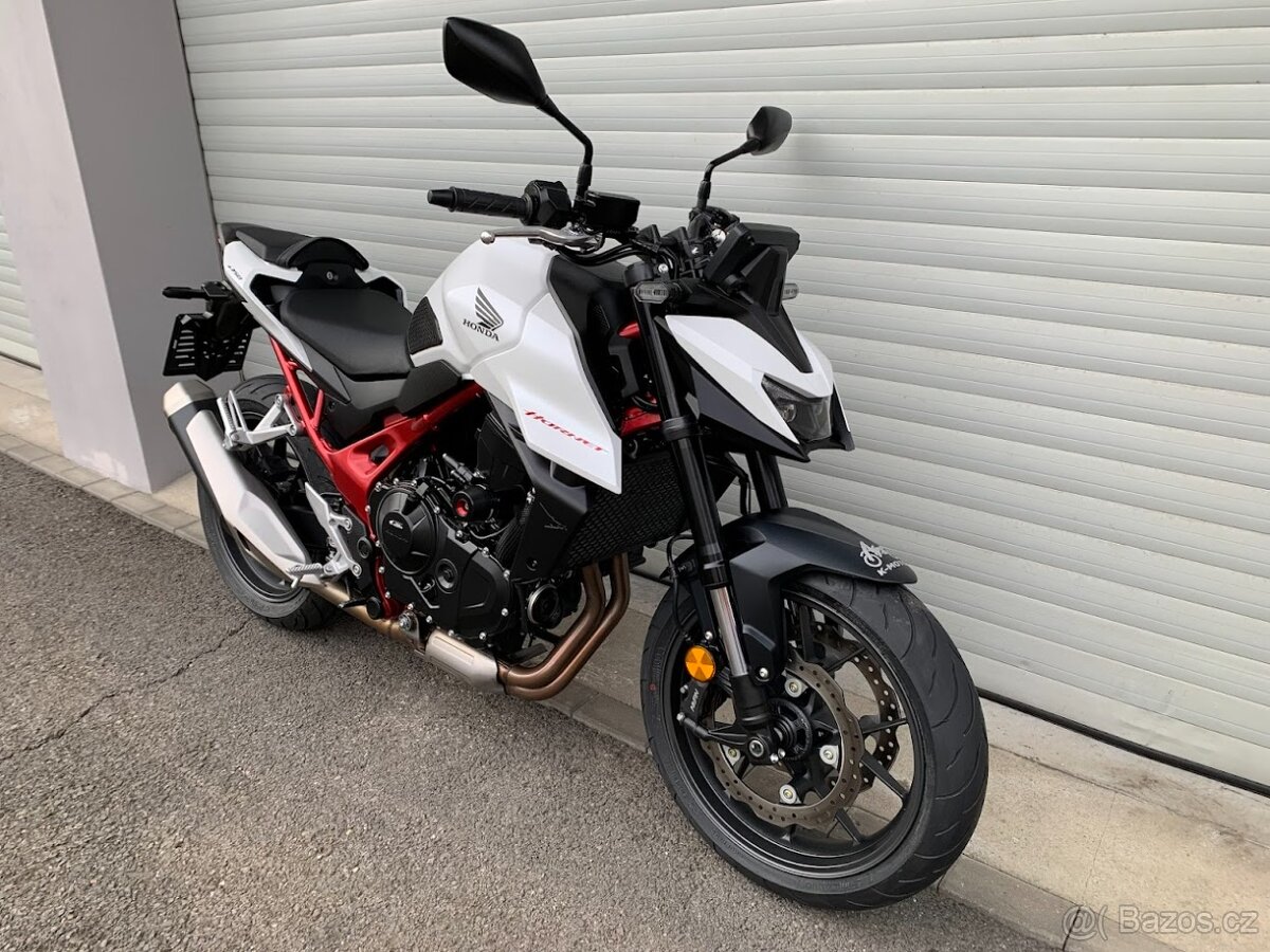 Honda CB 750 Hornet 35kW NOVÝ MODEL - 4