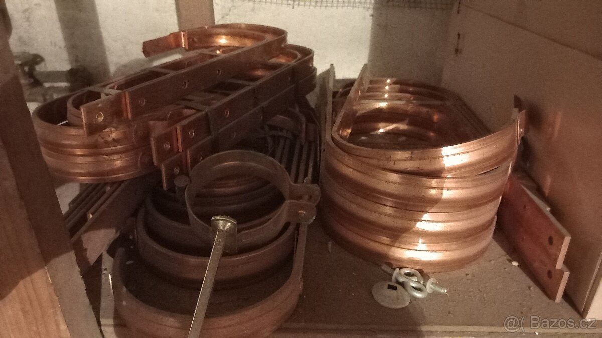 Méděné okapy, trubky, háky, rohy, čela - 4