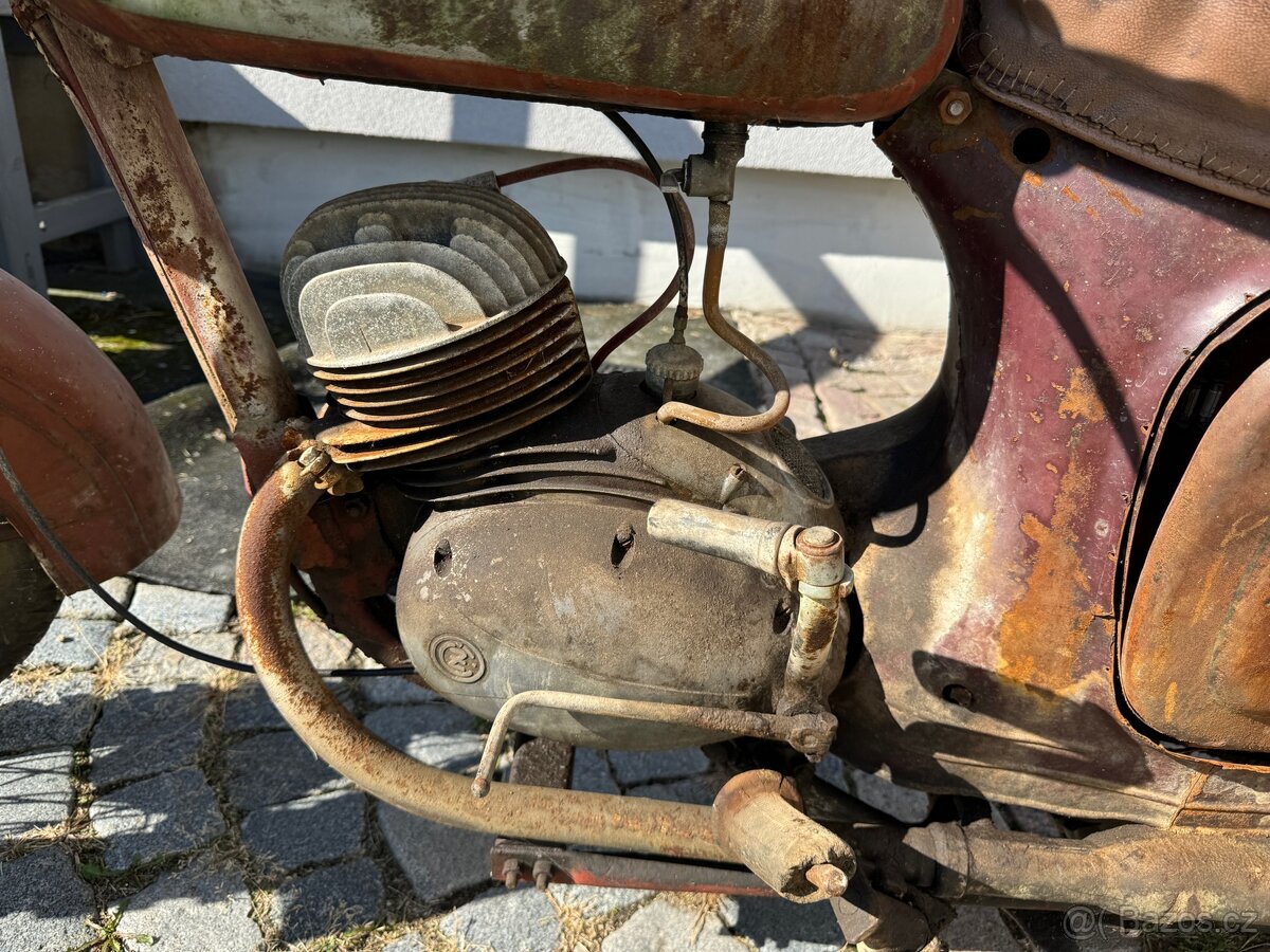 Jawa CZ 150/352 - 4
