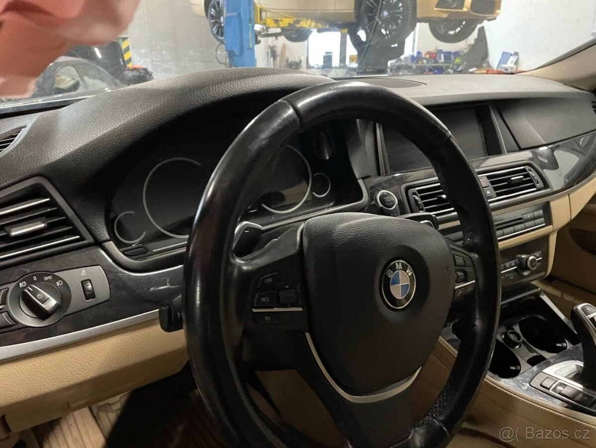 Náhradní díly BMW 5 F11 - 4