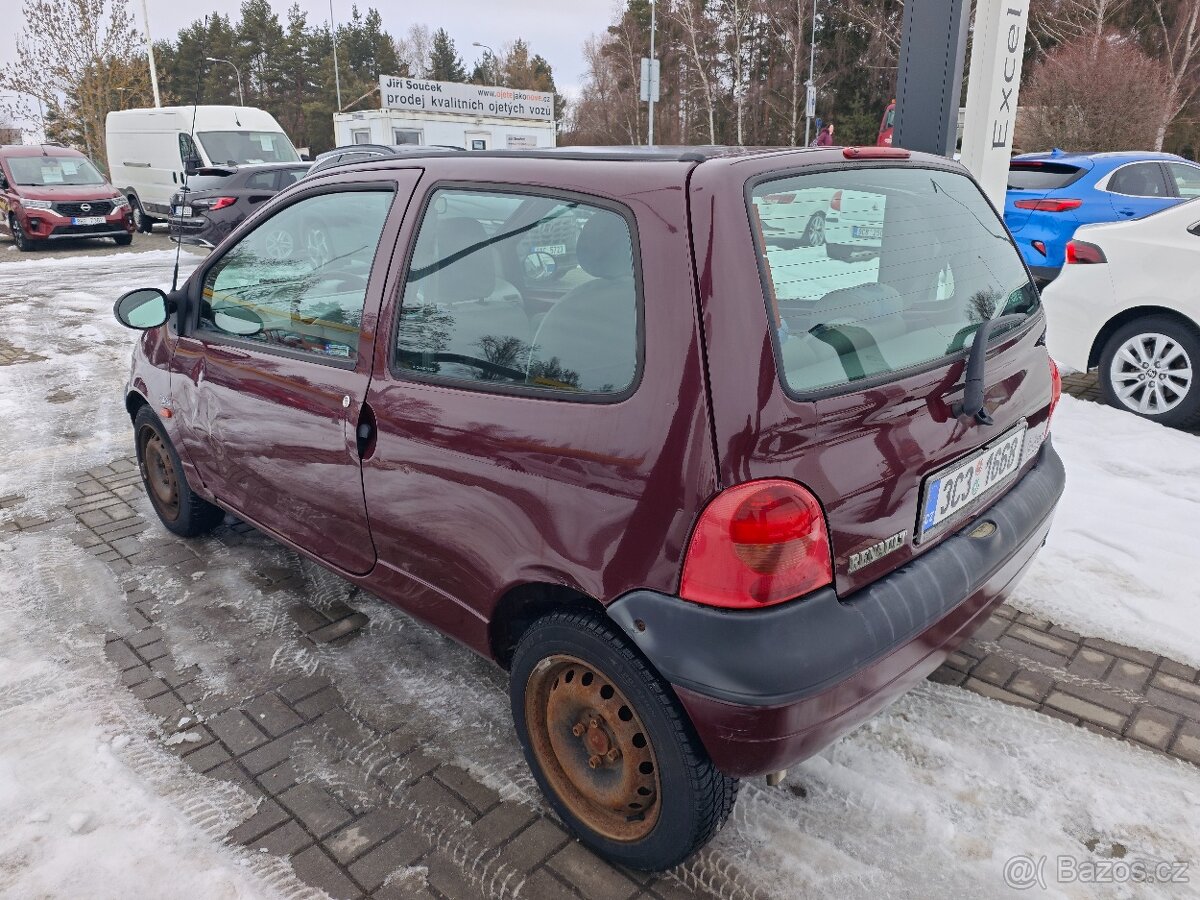Twingo Helios 1.2i 43kW po 1. majiteli - 4