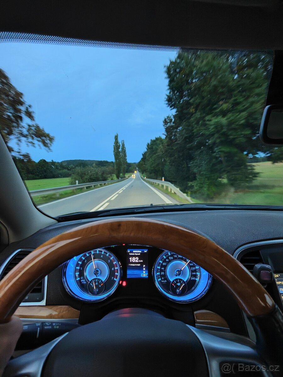 LANCIA THEMA / CHRYSLER 300 3,0 CDR 176KW - 4