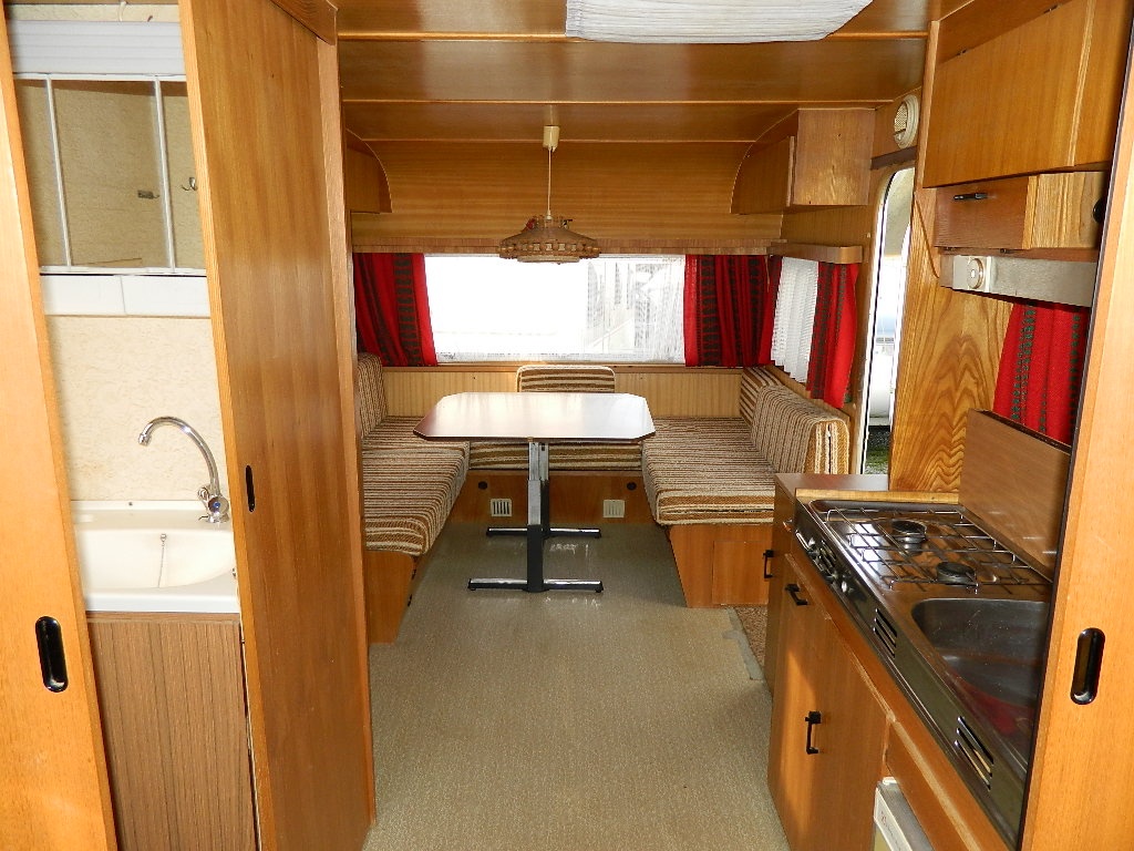 Dvouosý karavan Fendt - 4