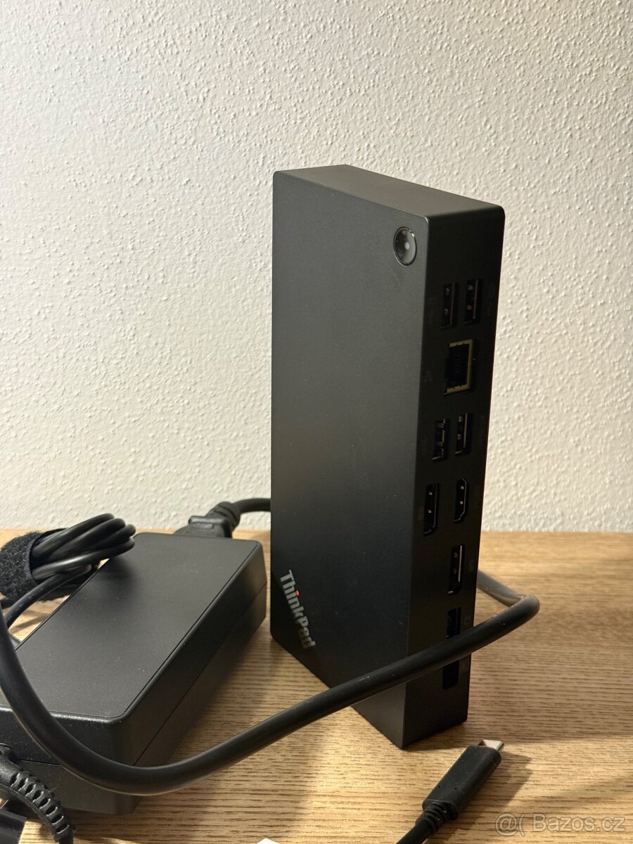 Dokovací stanice Lenovo - 4